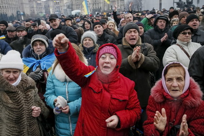 Протестующие на Майдане объявили о создании собственного правительства