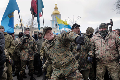 СМИ сообщили о взрывах в центре Киева