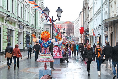 Бесплатные блины на масленицу в Москве 2016