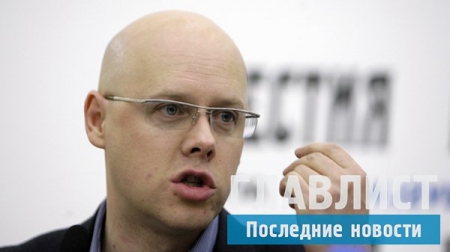 «На Лабутенах»: хит группы «Ленинград» исполнил высокопоставленный чиновник из Совета Федерации (ВИДЕО)