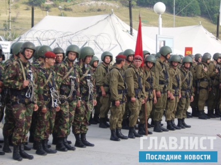 Нелогичный девиз внутренних войск России вызвал ажиотаж в социальных сетях: аналогичные варианты слоганов и сравнения с Виталием Кличко