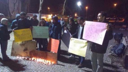 Теракт в Анкаре, видео: в Турции проходят траурные акции в память о погибших согражданах