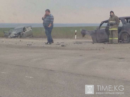 В Воронежской области машину разорвало на части после ДТП, есть пострадавшие