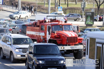 На машиностроительном заводе в Екатеринбурге произошел пожар