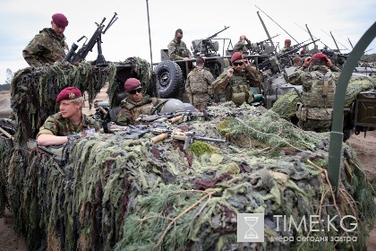 НАТО перебросит 4 тысячи военнослужащих к границам России