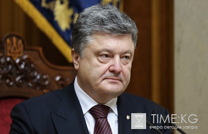 Порошенко объяснил увольнение главы ВМС Украины