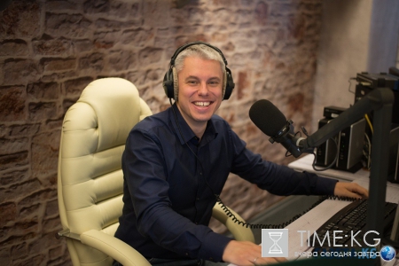 Андрей Доманский делает сюрпризы на заказ