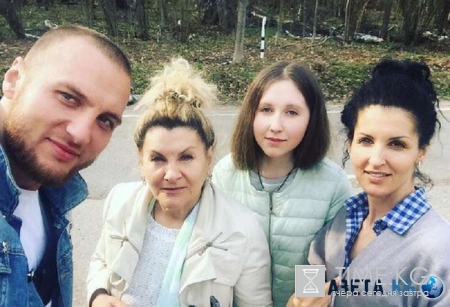 Дом2 новости и слухи сегодня 25 апреля 2016: Ольга пытается купить Диму, Тимура навестила семья, Катя Король открыла свою рубрику