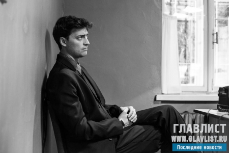Иван Колесников получил почетную награду за свою картину