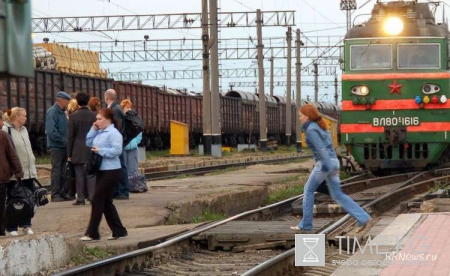 Пешехода насмерть сбила электричка в Москве