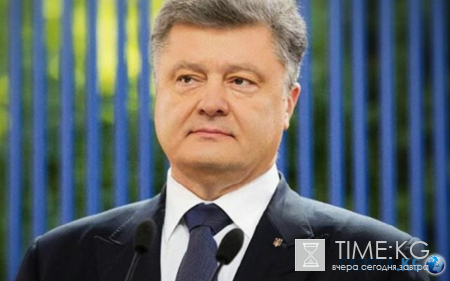 У Порошенко затребовали устранить российский рубль с территории Украины