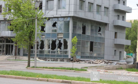 Украина Новороссия последние новости на сегодня 05 04 2016: Порошенко в центре скандала; приговор Савченко остался не обжалованным; Новороссию вновь обстреливают