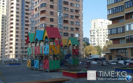 В Москве мужчина с балкона обстрелял детскую площадку из-за того, что ребята сильно шумели