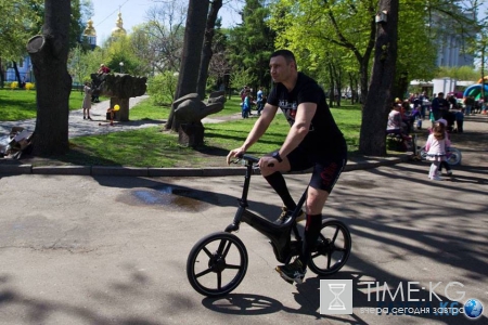 Виталий Кличко нарушил ПДД на велосипеде за 4 тысячи долларов