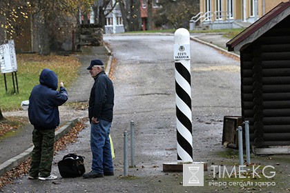 В багажник легковушки для вывоза в ЕС запихнули 11 вьетнамцев-нелегалов