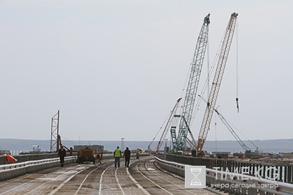 В Киеве нашли три способа остановить строительство Крымского моста