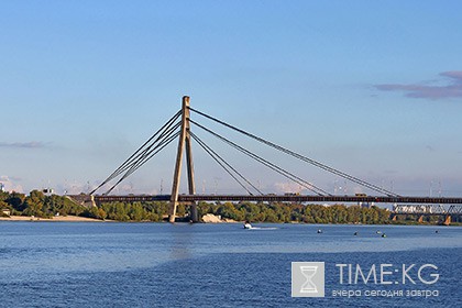 В Киеве переименуют Московский мост и Московскую площадь