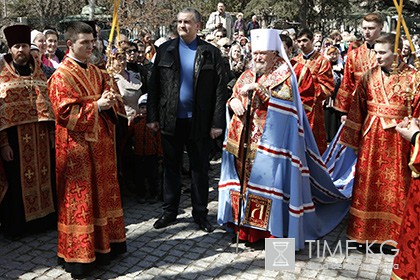 Власти Крыма отменили первомайские демонстрации из-за Пасхи