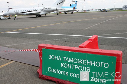 Арестован замначальника таможенного поста аэропорта Внуково