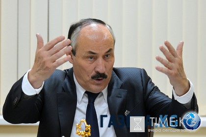 Глава Дагестана призвал сборную по вольной борьбе отменить бойкот чемпионата