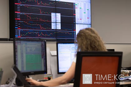 Минфин предложил обложить налогом биржевые операции с валютой