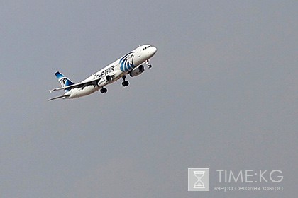 Минобороны Греции рассказало о странной траектории полета лайнера EgyptAir