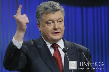 Порошенко призвал усилить санкции против России