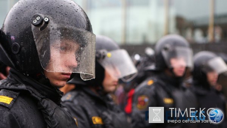 Драка на Хованском кладбище в Москве: 400 участников, две жертвы, погибший сотрудник полиции (ВИДЕО)