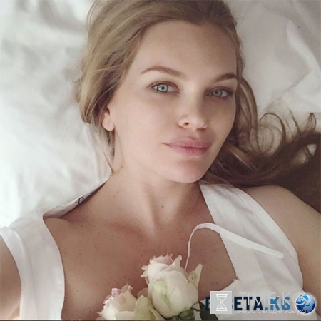 Елена Кулецкая впервые стала мамой