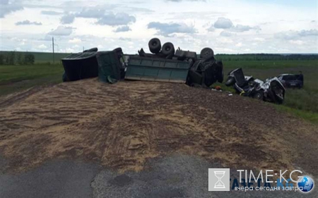 Под Ставрополем в аварии с 5 автомобилями погибли два человека, виновник скрылся с места ДТП