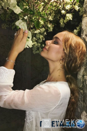 Сорока на хвосте принесла: самые громкие сплетни о звездах, которые обсуждает весь мир