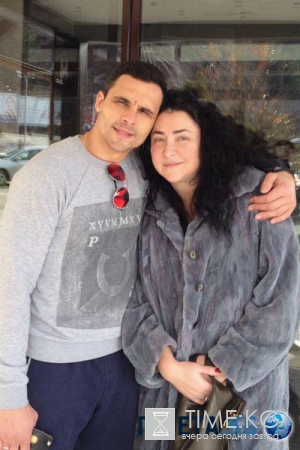 Сорока на хвосте принесла: самые громкие сплетни о звездах, которые обсуждает весь мир