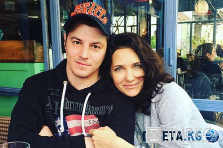 Сорока на хвосте принесла: самые громкие сплетни о звездах, которые обсуждает весь мир