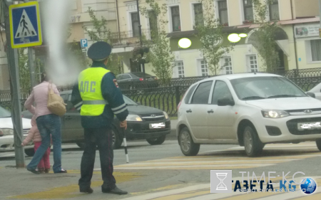 В Москве столкнулись бетономешалка и пассажирский микроавтобус, есть пострадавшие