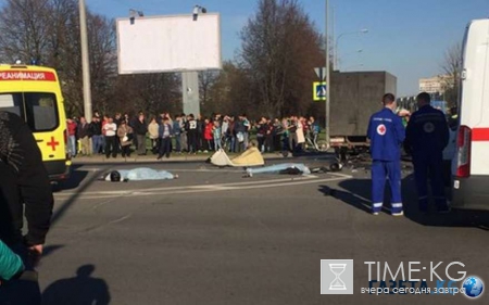 В Питере на Маршала Блюхера ДТП привело к смерти байкера и его пассажирки