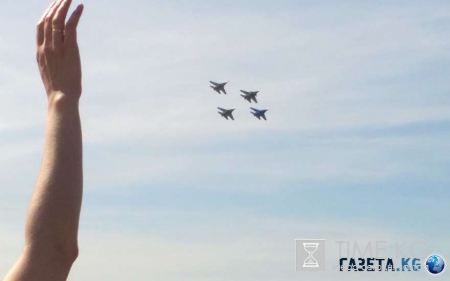 Ясную погоду в Москве на Параде Победы обеспечат военные летчики
