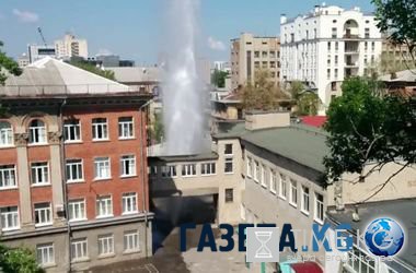 В харьковской школе заработал самый высокий в городе фонтан. Видео В харьковской школе заработал самый высокий в городе фонтан. Видео