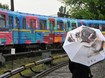 В Киеве испанский художник разрисовал поезд метро В Киеве испанский художник разрисовал поезд метро