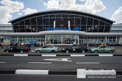 В Верховной Раде предложили присвоить аэропорту Киева имя Мазепы