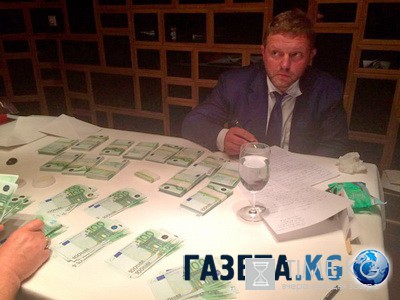 Арест Никиты Белых 24 июня 2016 прокомментировал Навальный (ВИДЕО) Арест Никиты Белых 24 июня 2016 прокомментировал Навальный (ВИДЕО)