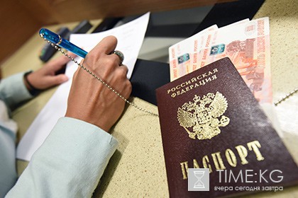 Каждый пятый заемщик в России отдавал банку треть семейного бюджета