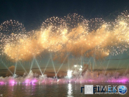 «Алые паруса-2016»: галиот «Секрет» из сказки Грина (Фото, Видео)