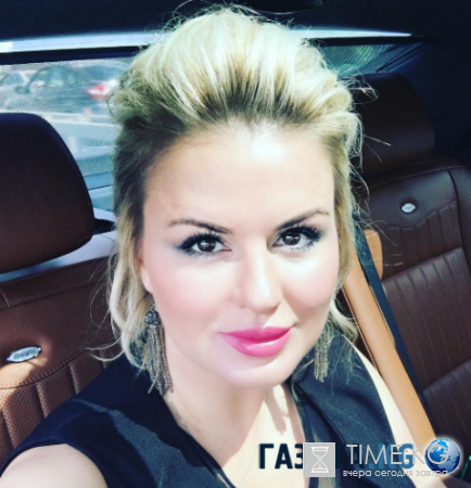 Анна Семенович объяснила, почему отменила свадьбу