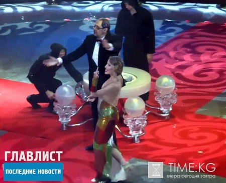 Беременная Ксения Собчак неадекватно ссорилась на борту самолета (ВИДЕО)