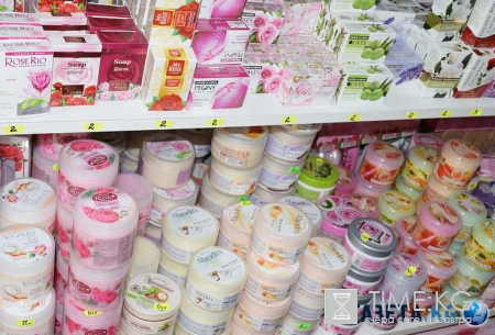 Что купить в Болгарии, отдых для бьютиголиков: какие бестселлеры можно привести из солнечной страны роз, не потратив при этом кучу денег