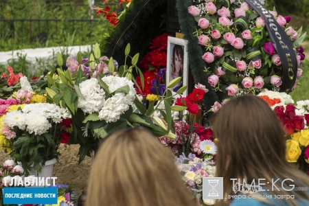Оксана Степанова передает «весточки на тот свет» без Дмитрия Шепелева