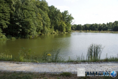 Променад по Киеву: сказочный парк «Феофания» (фото)