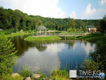 Променад по Киеву: сказочный парк «Феофания» (фото)