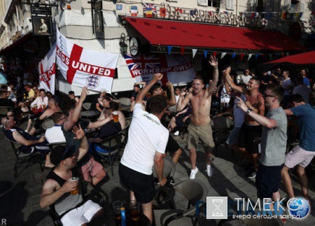 YouTube видео: драка после матча Россия — Англия