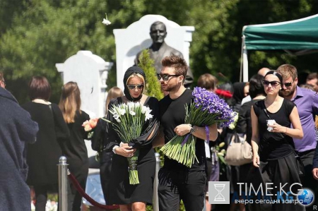 Жанна Фриске, последние новости 14.06.2016: Годовщина смерти певицы 15 июня, детали похорон, фото